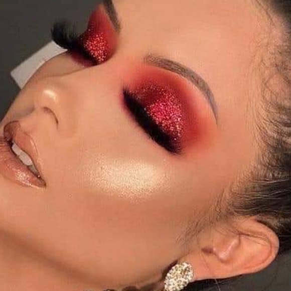 Meet your Posher, Mary - Picture 1 of 1